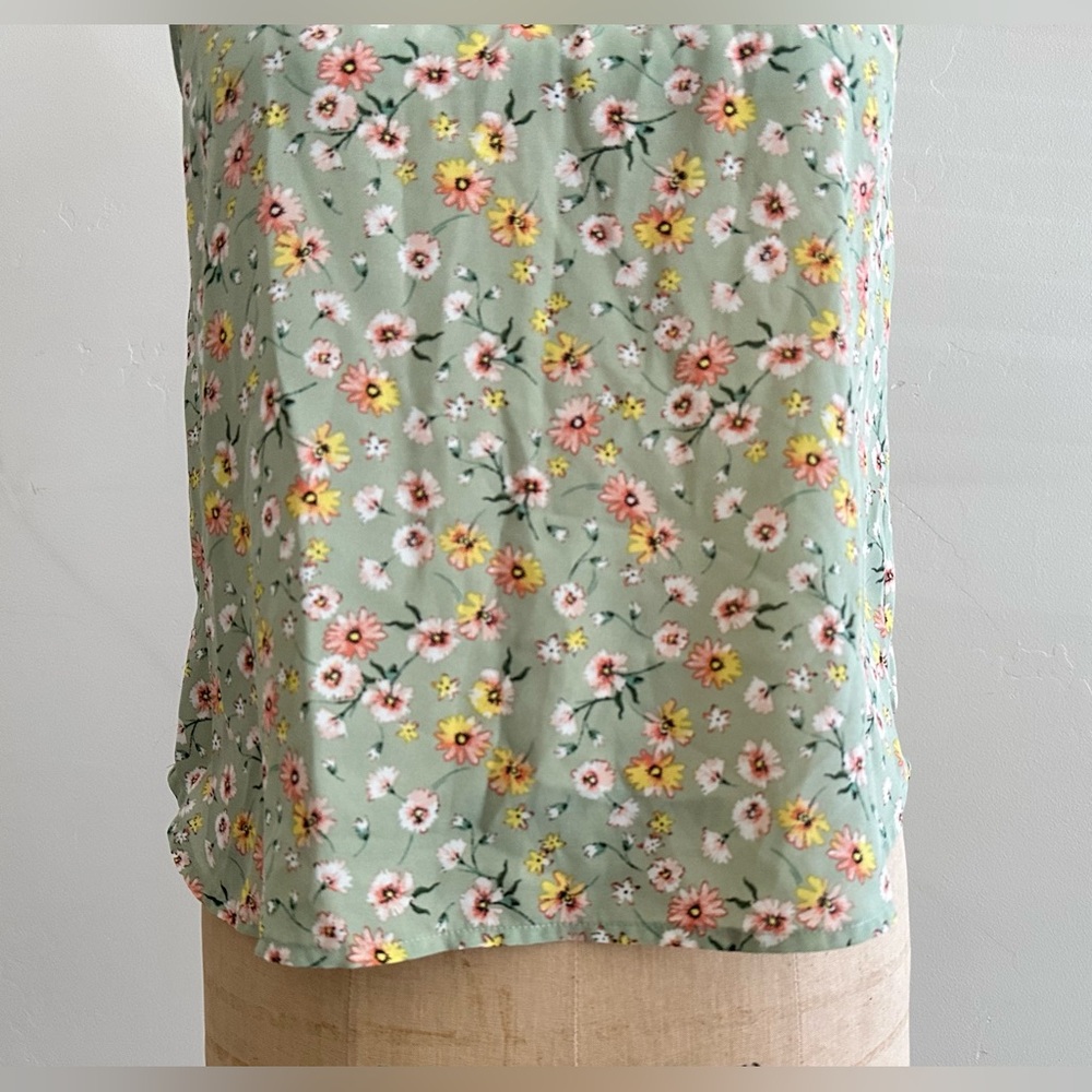 Monteau Mint Floral Blouse - Picture 4 of 12